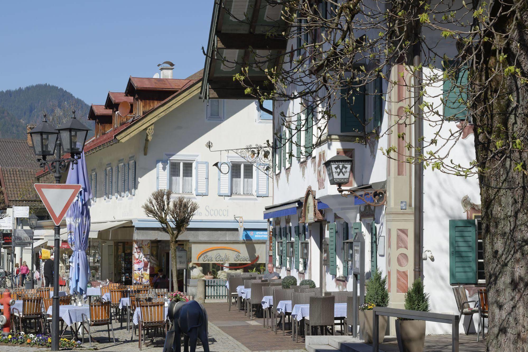 Hotel Alte Post Oberammergau Exterior photo